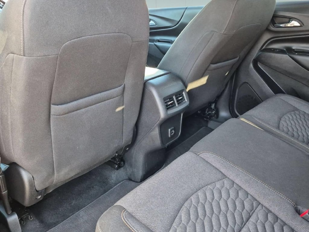 Used 2019 Chevrolet Equinox LT FWD image 27