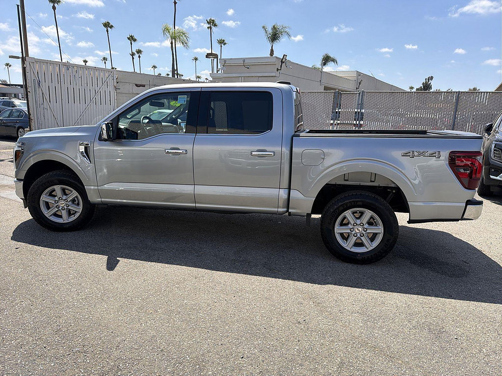 Used 2025 Ford F150 Lariat AWD/4WD image 8