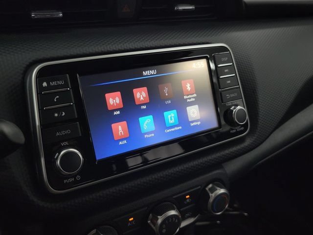Used 2024 Nissan Kicks S FWD image 27