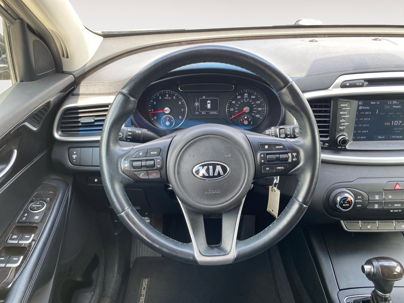 Used 2018 Kia Sorento LX image 13