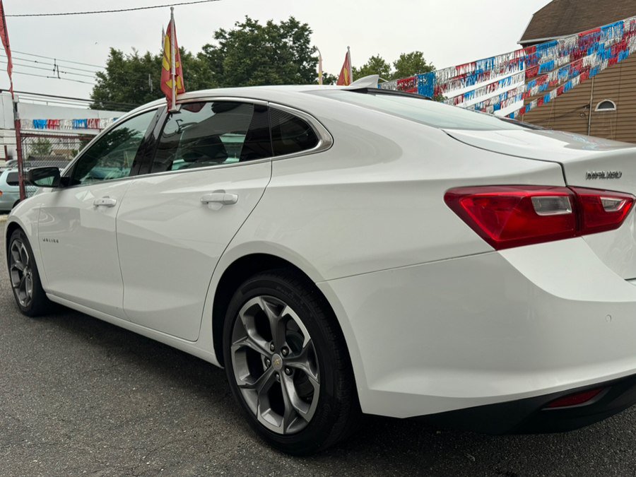 Used 2024 Chevrolet Malibu LT FWD image 31