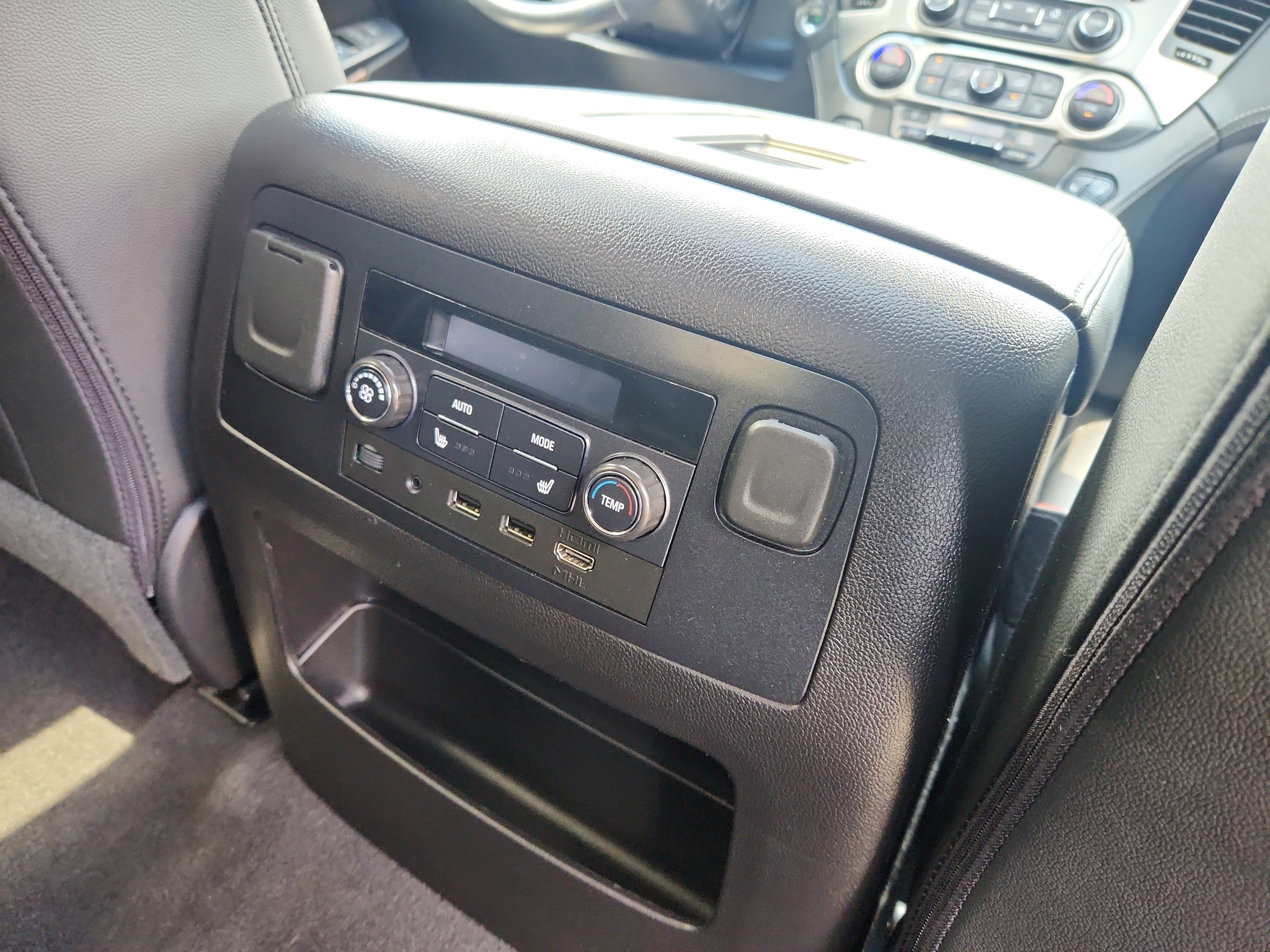 Used 2019 Chevrolet Tahoe Premier AWD/4WD image 47