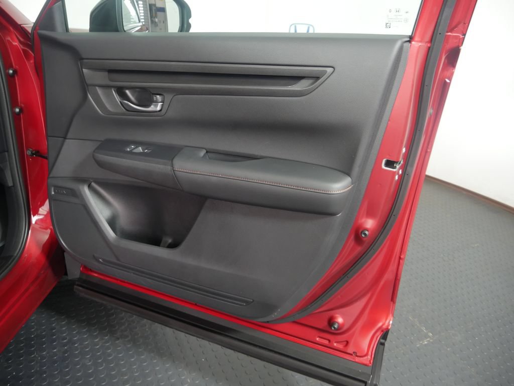 Certified 2024 Honda CR-V Sport-L image 5