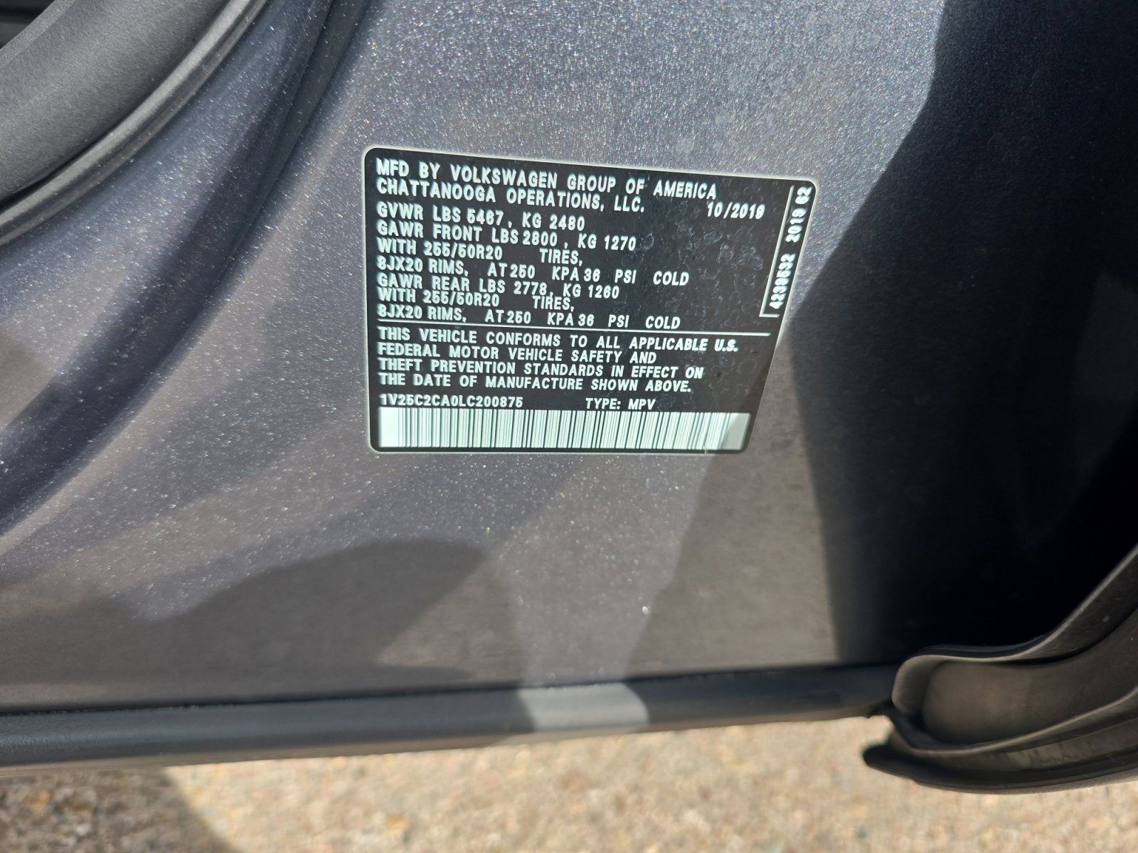 Used 2020 Volkswagen Atlas Cross Sport SE w/ Panoramic Sunroof Package image 25