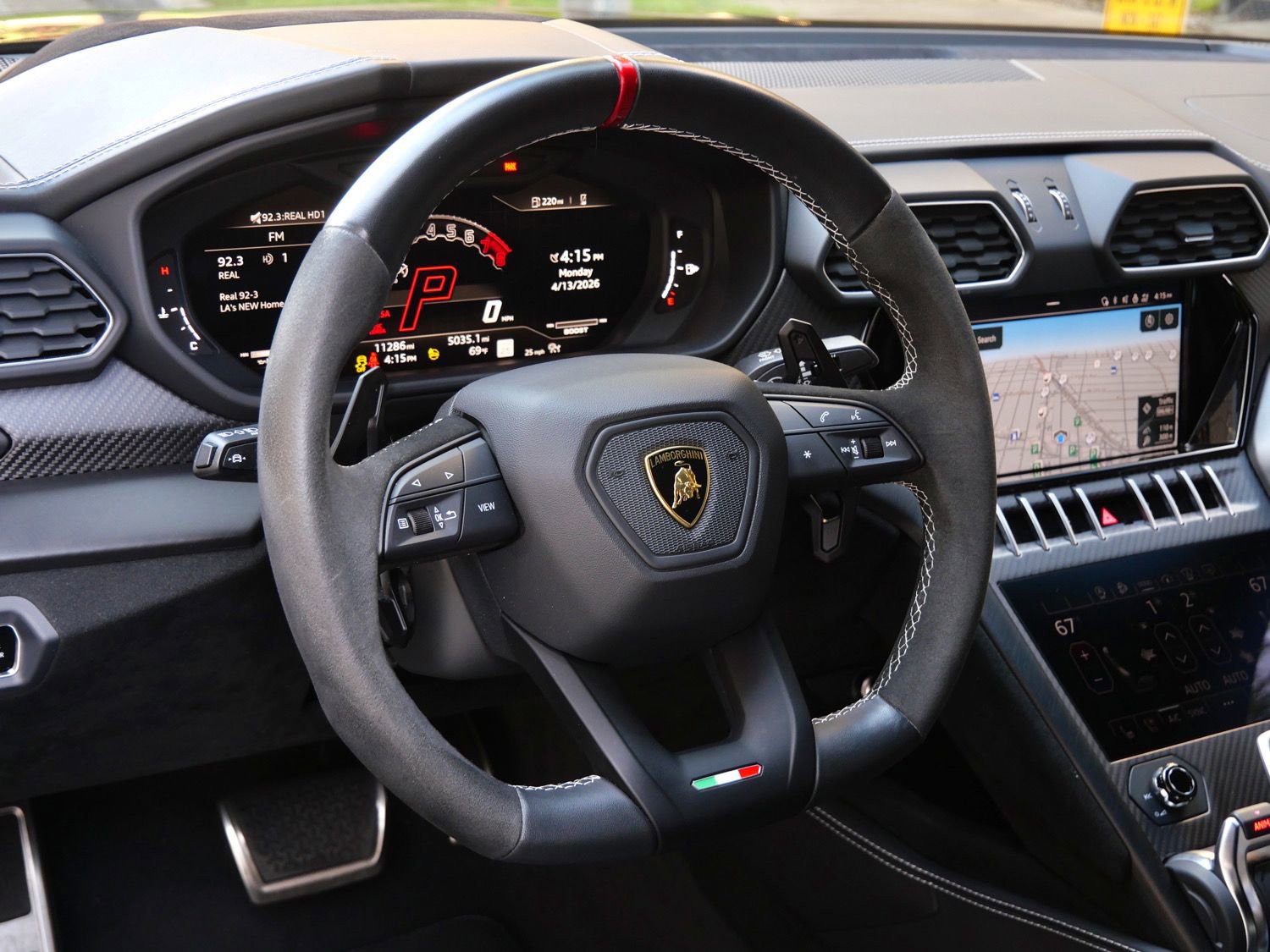 Used 2024 Lamborghini Urus Performante image 26