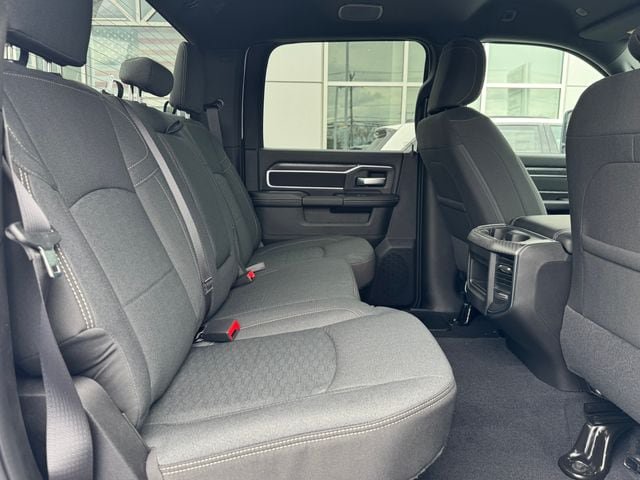 New 2026 RAM 2500 Big Horn AWD/4WD image 28