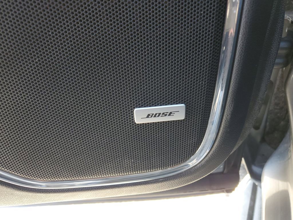 Used 2020 GMC Yukon XL SLE w/ SLE Value Package image 23