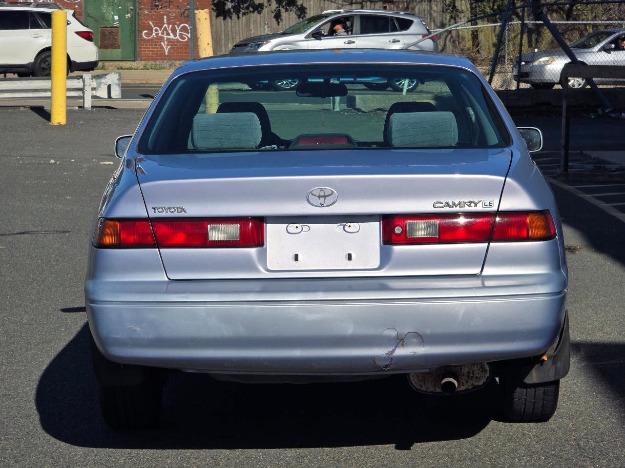 Used 1997 Toyota Camry XLE FWD image 6