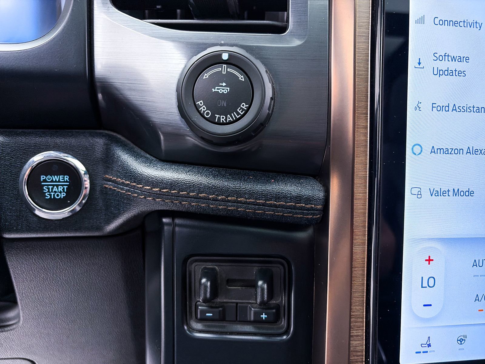 Used 2023 Ford F150 Lightning Lariat w/ Equipment Group 511A High image 29