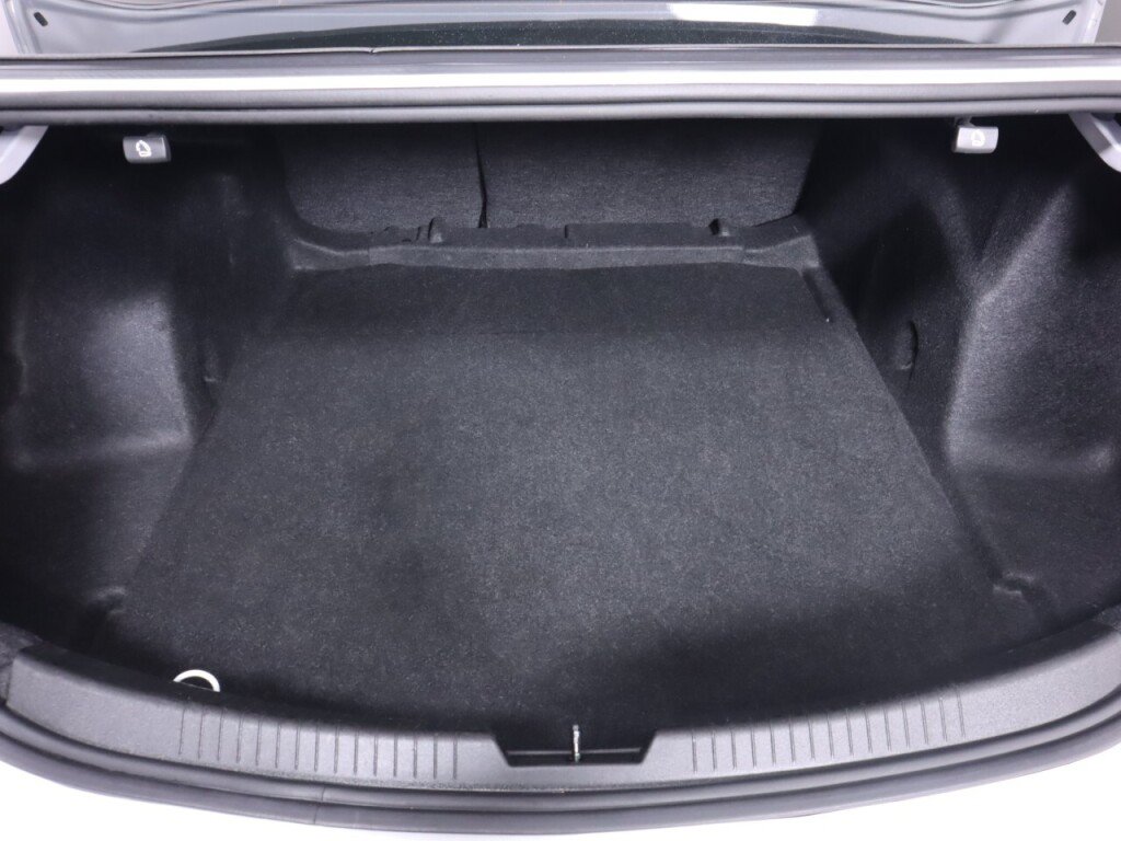 Used 2023 Chevrolet Malibu LT FWD image 31