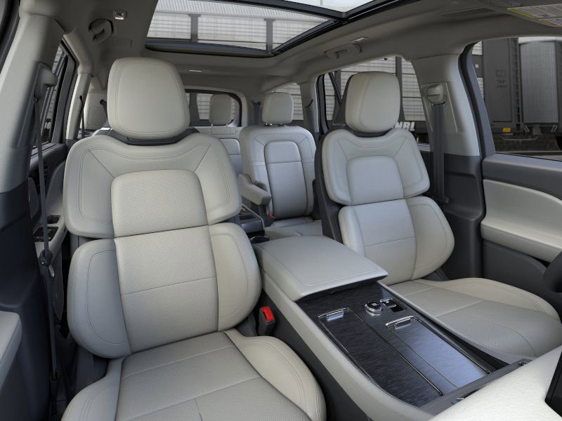 New 2025 Lincoln Aviator Reserve w/ Equipment Group 201A image 10