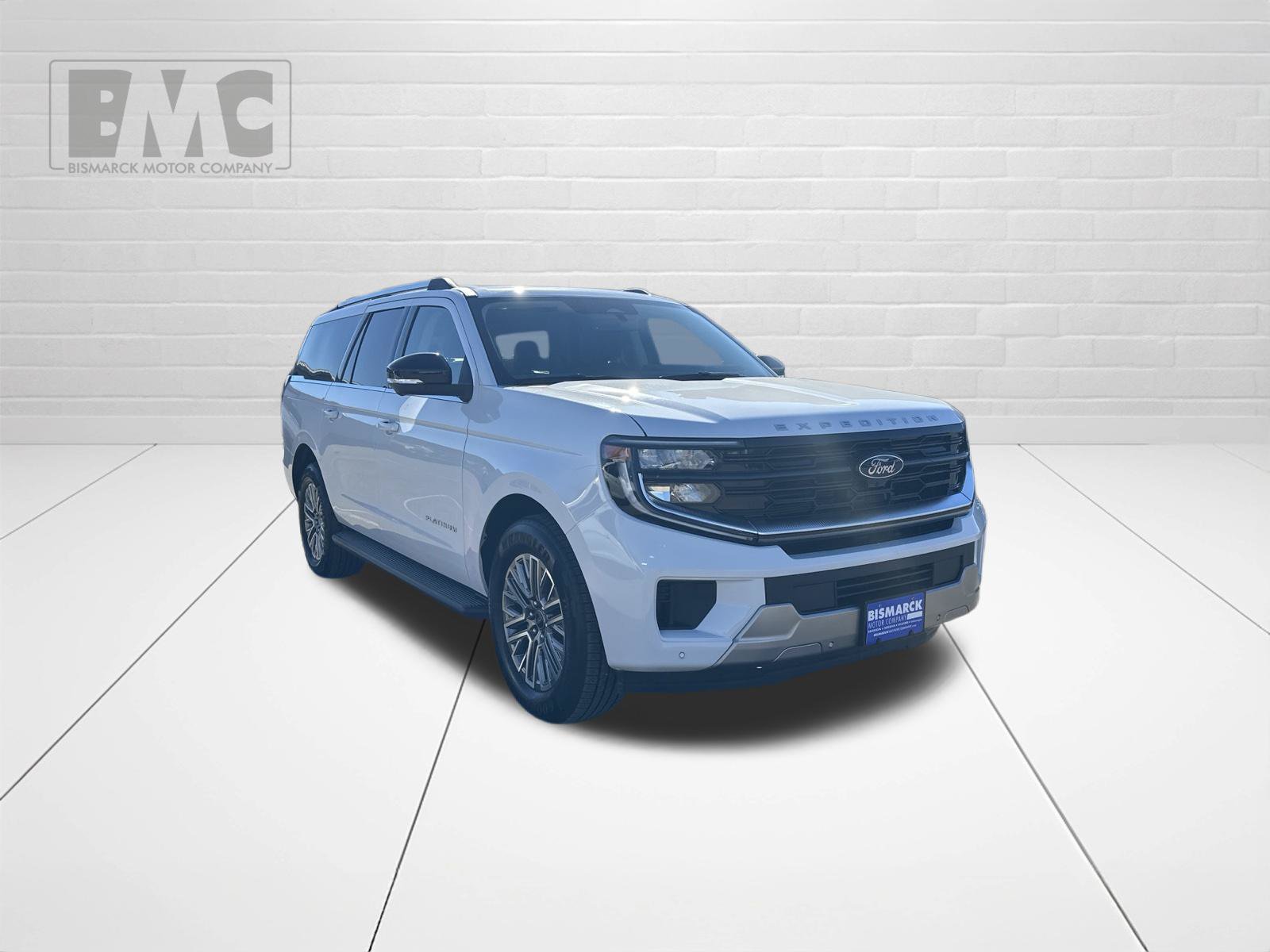 Used 2026 Ford Expedition Max Platinum AWD/4WD image 2