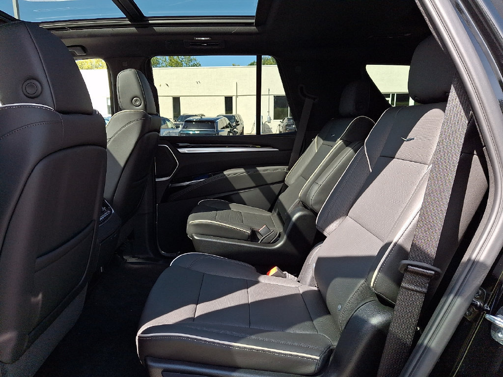 New 2026 Cadillac Escalade Sport w/ Touring Package AWD/4WD image 5