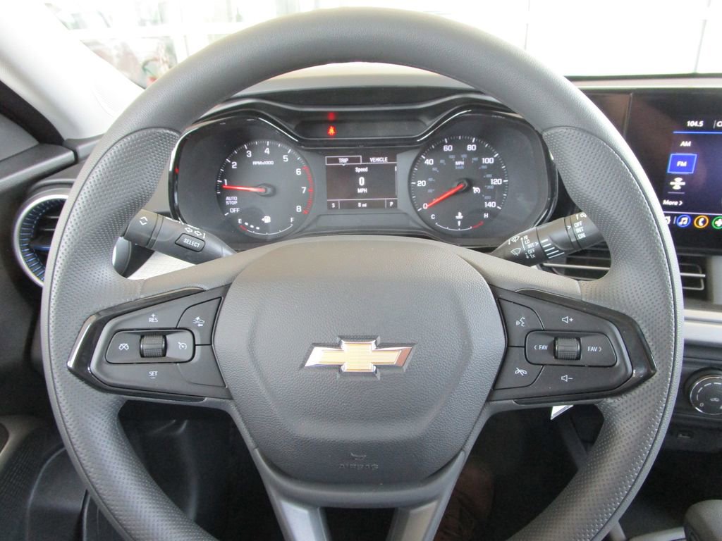 New 2026 Chevrolet Trax LS FWD image 18