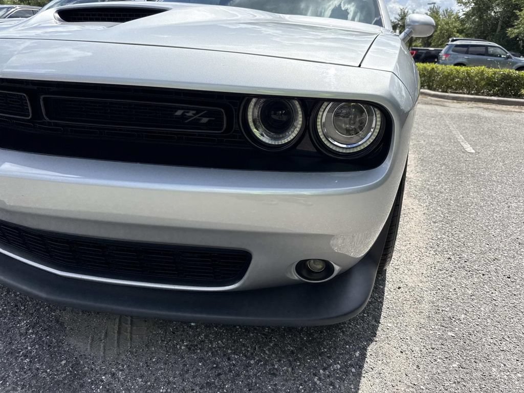Used 2022 Dodge Challenger R/T w/ Blacktop Package RWD image 9