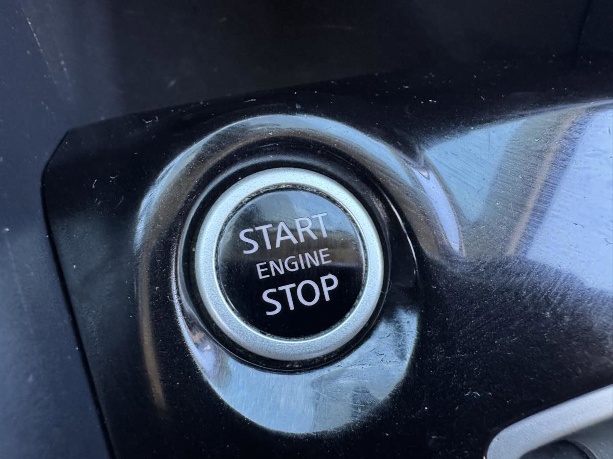 Used 2021 Nissan Kicks S FWD image 28