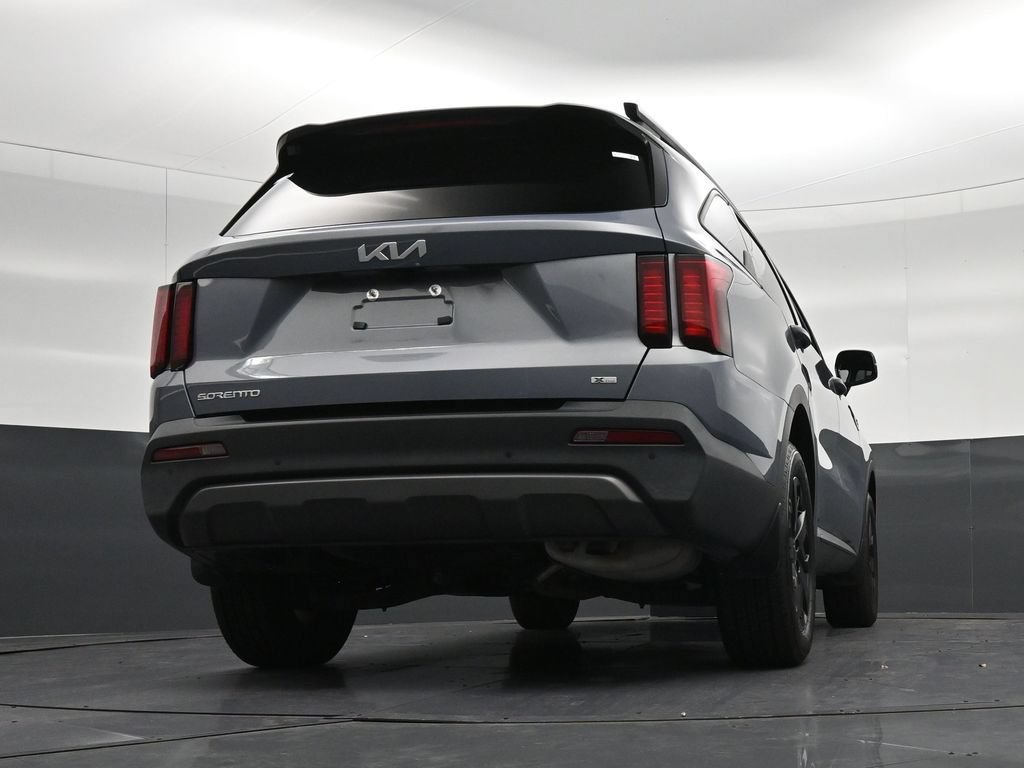 Used 2023 Kia Sorento S w/ Panoramic Sunroof Package AWD/4WD image 25