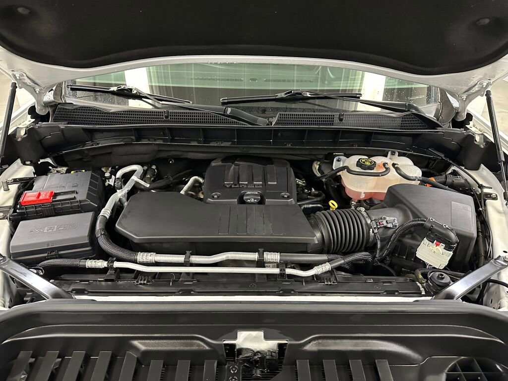 Used 2023 GMC Sierra 1500 Elevation image 40