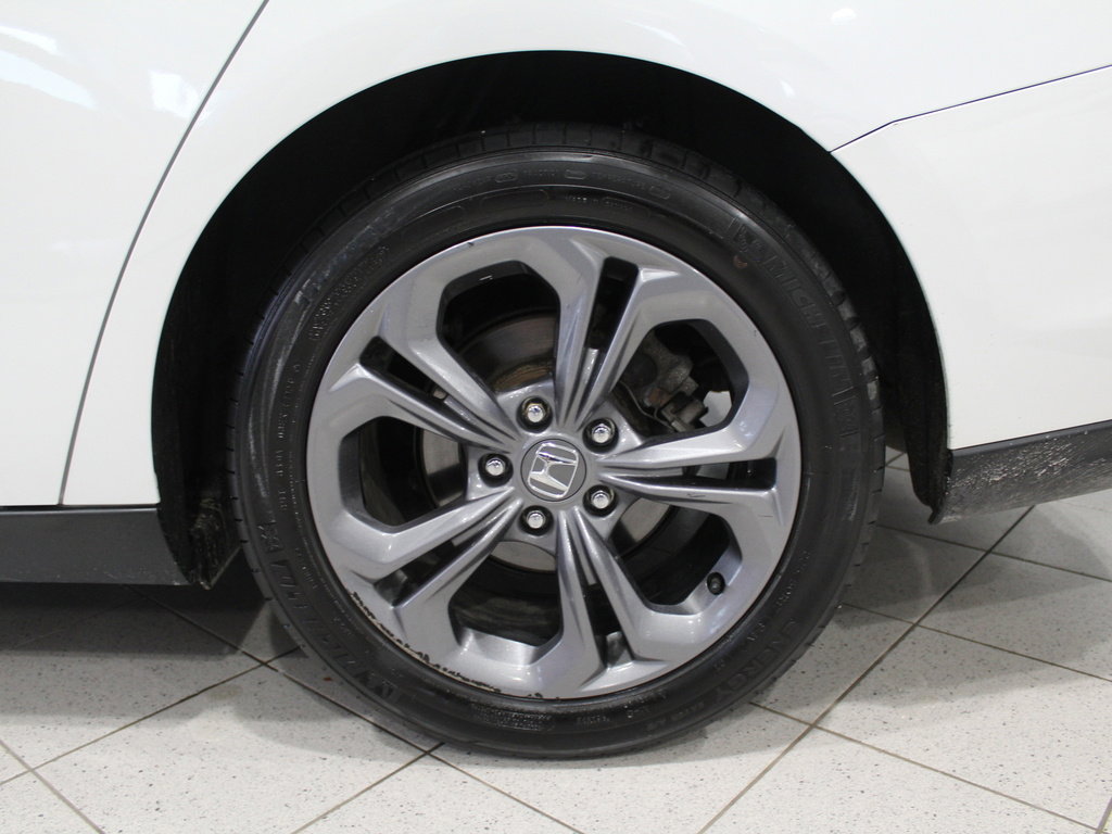 Certified 2023 Honda Accord EX image 12