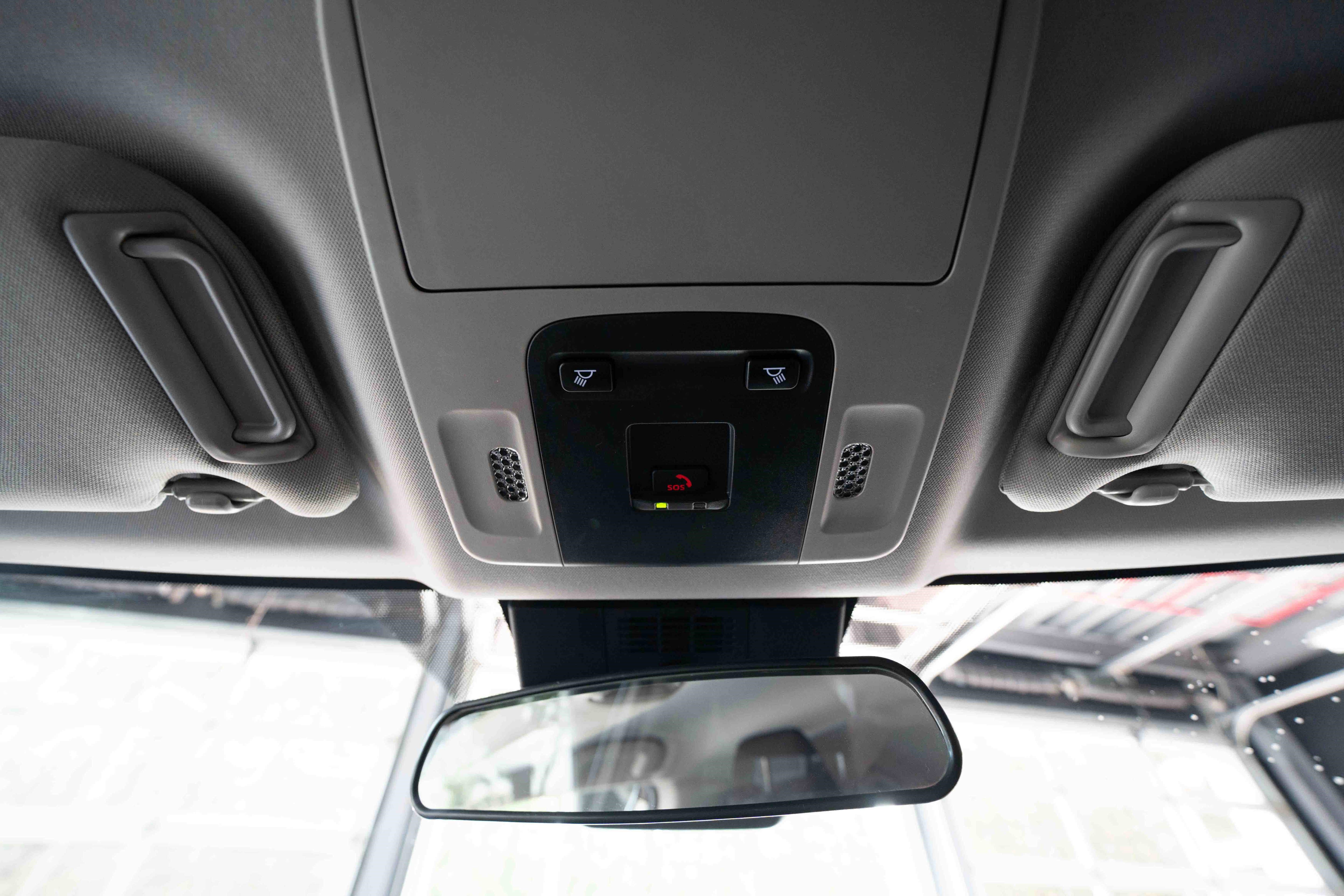 Used 2025 Toyota Camry LE FWD image 18