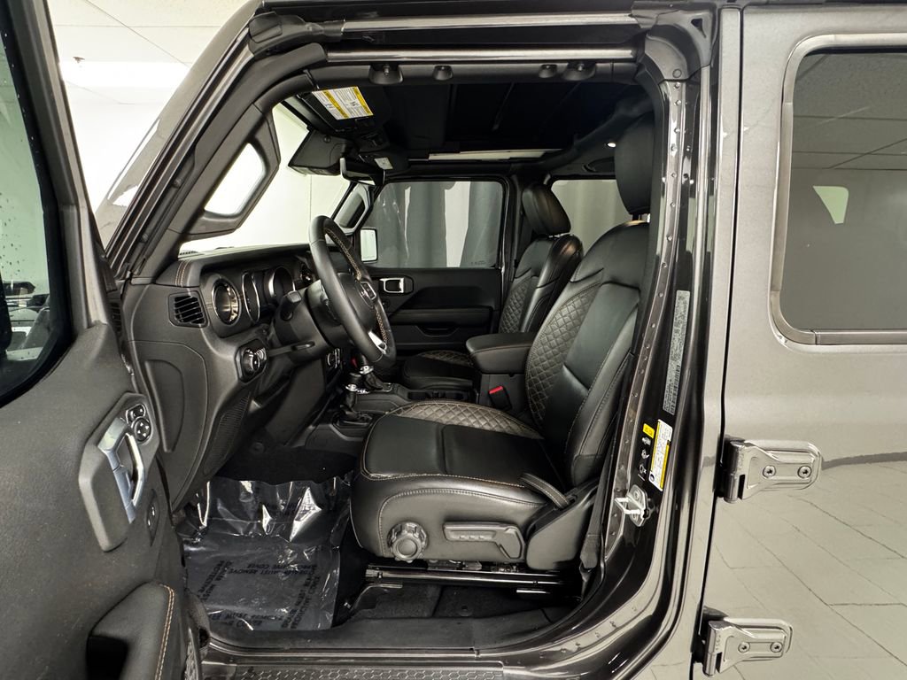 Used 2021 Jeep Wrangler Unlimited Sahara image 10