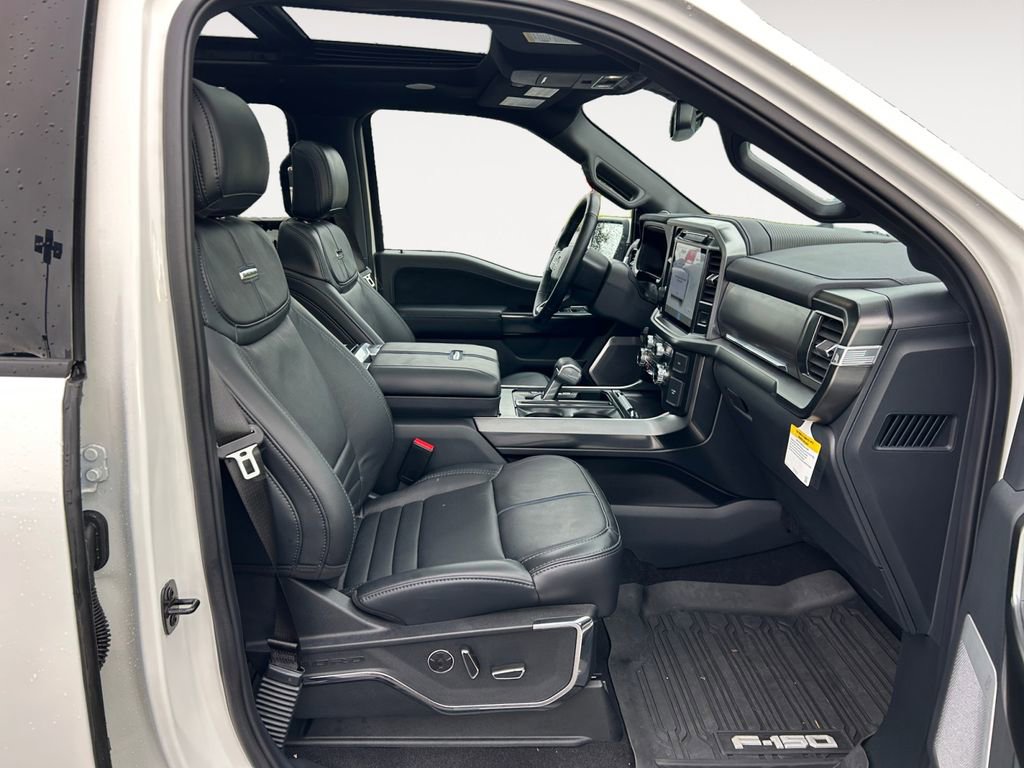 Used 2024 Ford F150 Platinum image 10