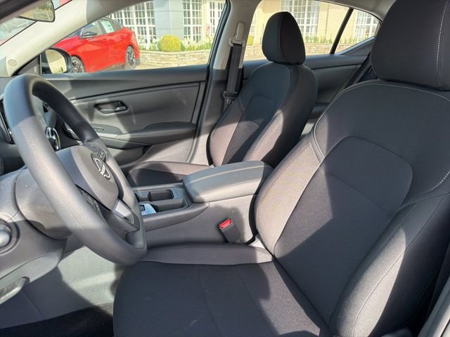 Certified 2025 Nissan Sentra S FWD image 9