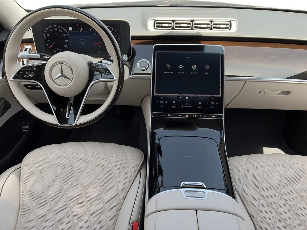 Used 2022 Mercedes-Benz S 580 4MATIC Sedan w/ Rear Seat Package image 5