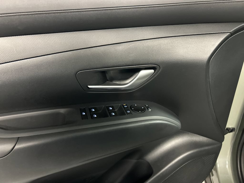 New 2027 Hyundai Santa Cruz SE AWD/4WD image 12
