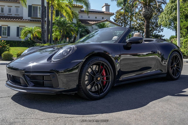 Used 2024 Porsche 911 Cabriolet image 14