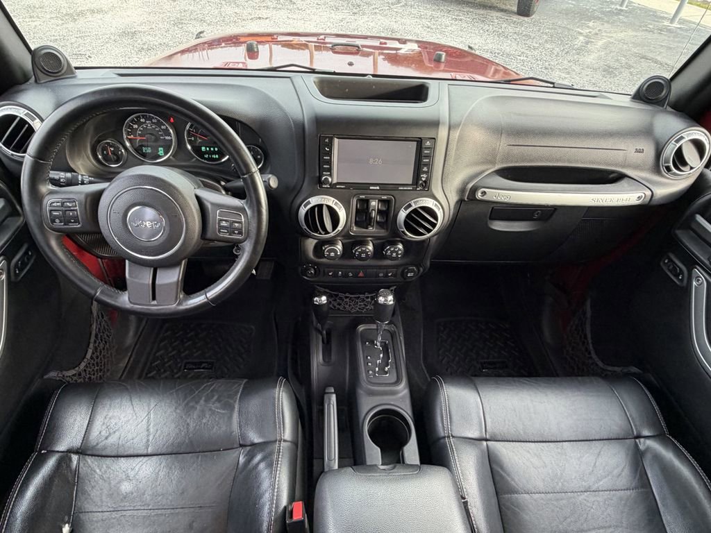 Used 2012 Jeep Wrangler Unlimited Sahara w/ Dual Top Group image 13