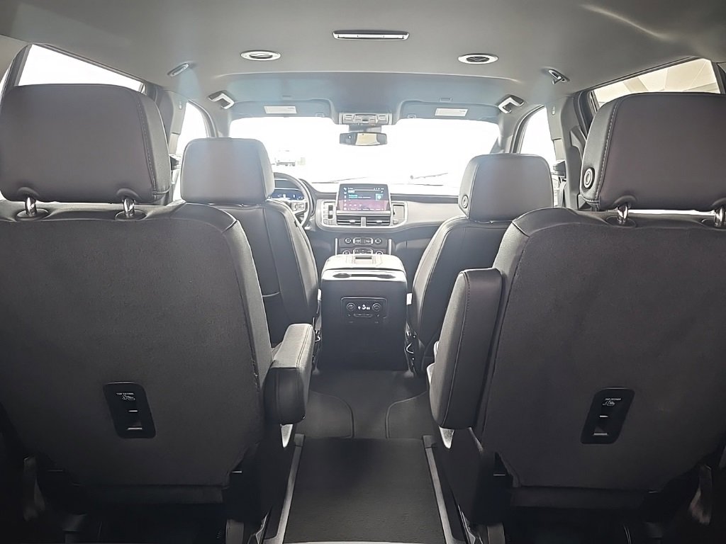 Used 2023 Chevrolet Tahoe LT w/ Luxury Package image 21