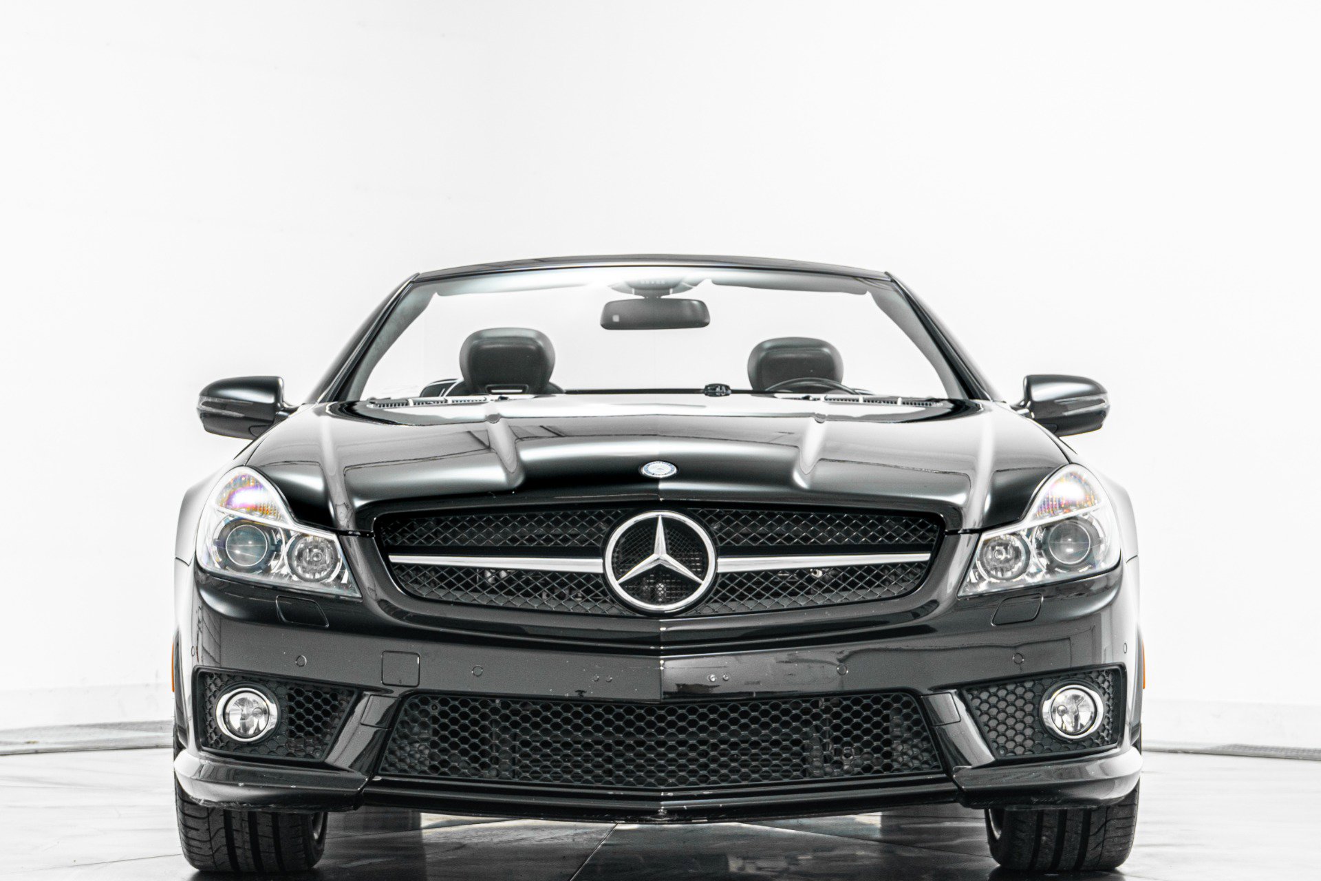 Used 2011 Mercedes-Benz SL 63 AMG image 4