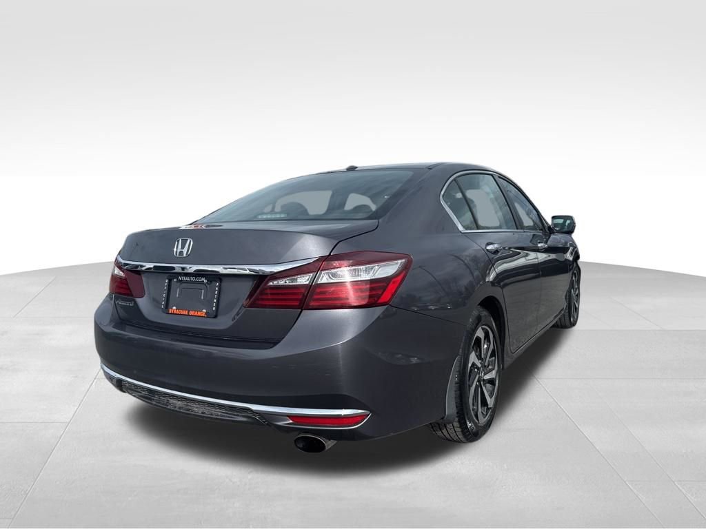 Used 2017 Honda Accord EX-L image 5