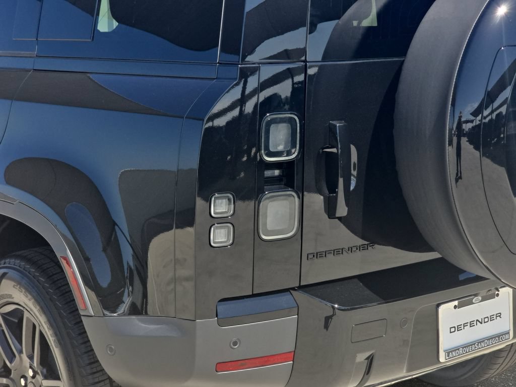 New 2026 Land Rover Defender 110 S AWD/4WD image 35