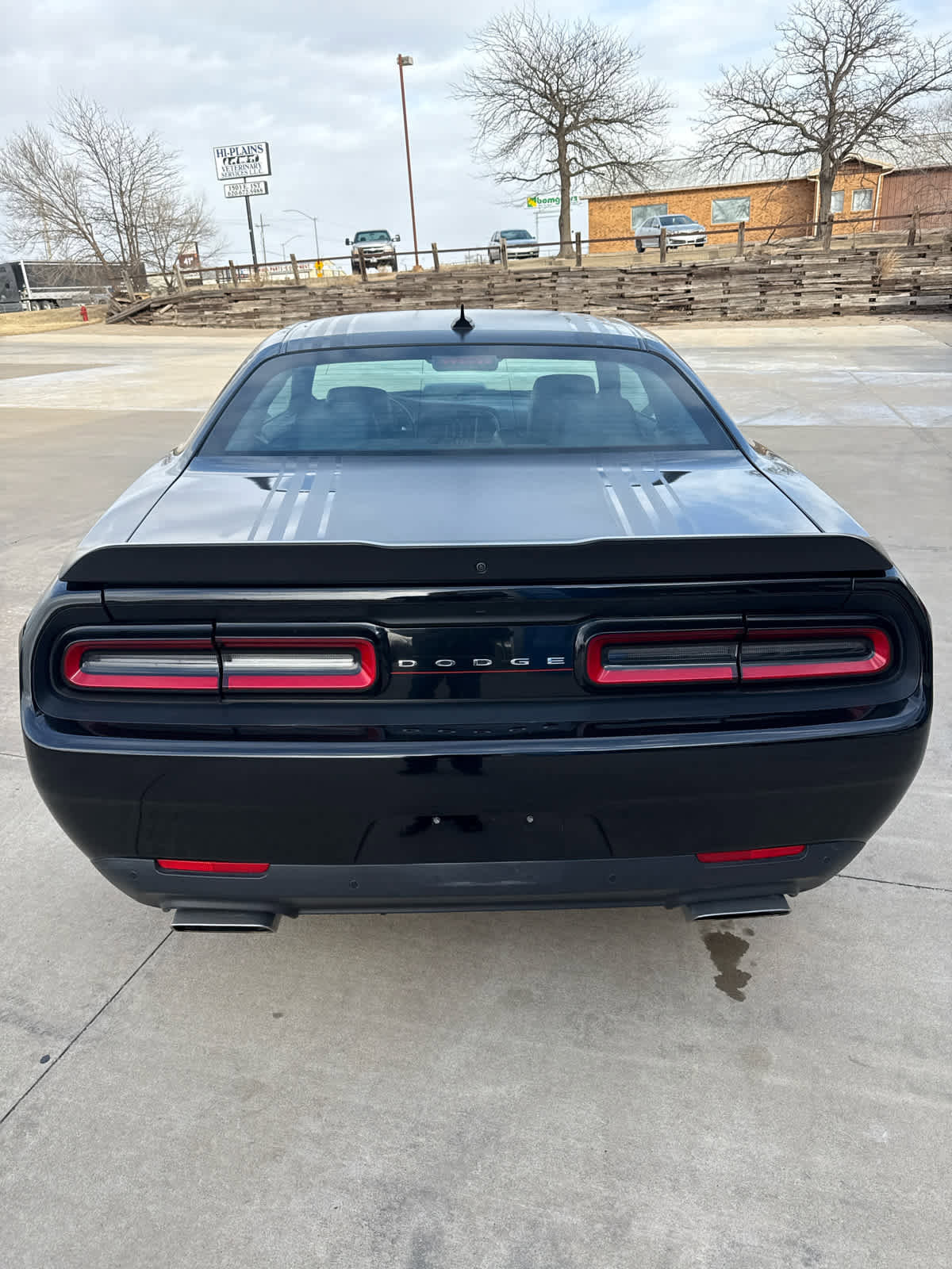 Used 2015 Dodge Challenger R/T Plus image 7