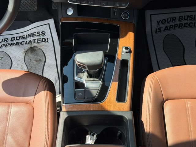 Used 2021 Audi Q5 e Premium AWD/4WD image 18