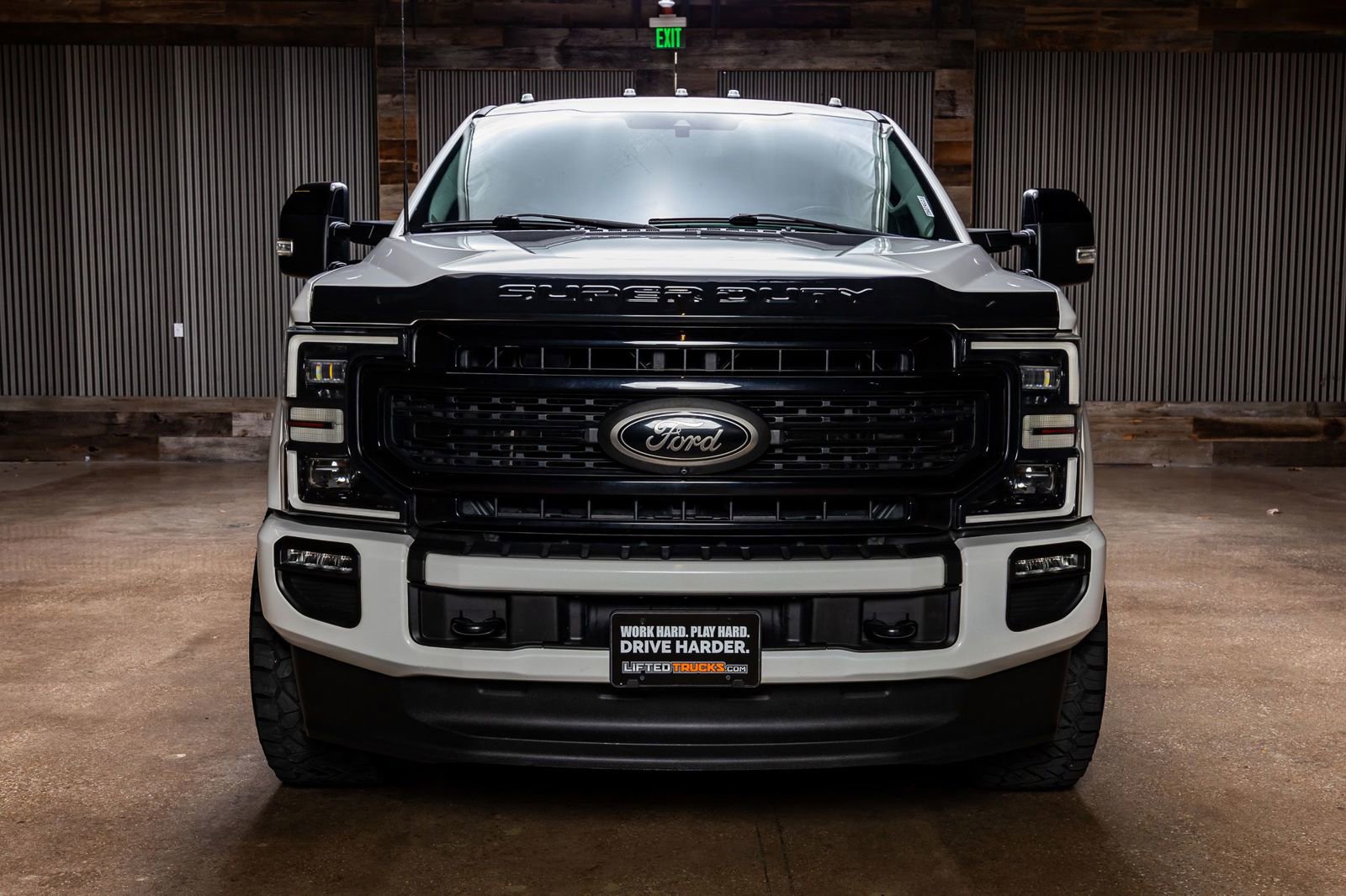 Used 2020 Ford F250 Lariat image 2