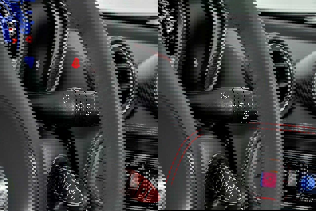 Used 2020 Alfa Romeo 4C Spider image 30