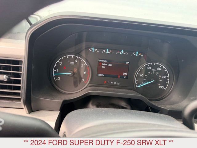 Used 2024 Ford F250 XLT w/ Snow Plow Prep Package AWD/4WD image 15