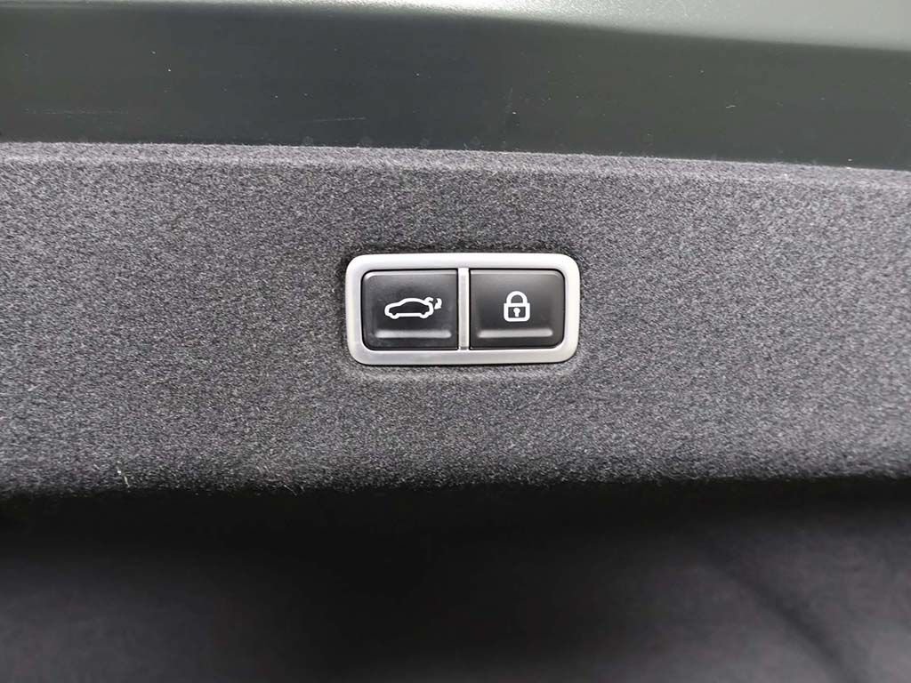 Used 2024 Hyundai Ioniq 6 Limited RWD image 23