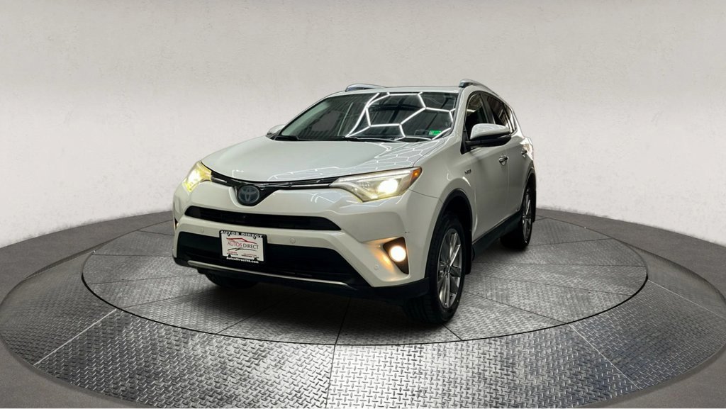 Used 2016 Toyota RAV4 Limited image 3
