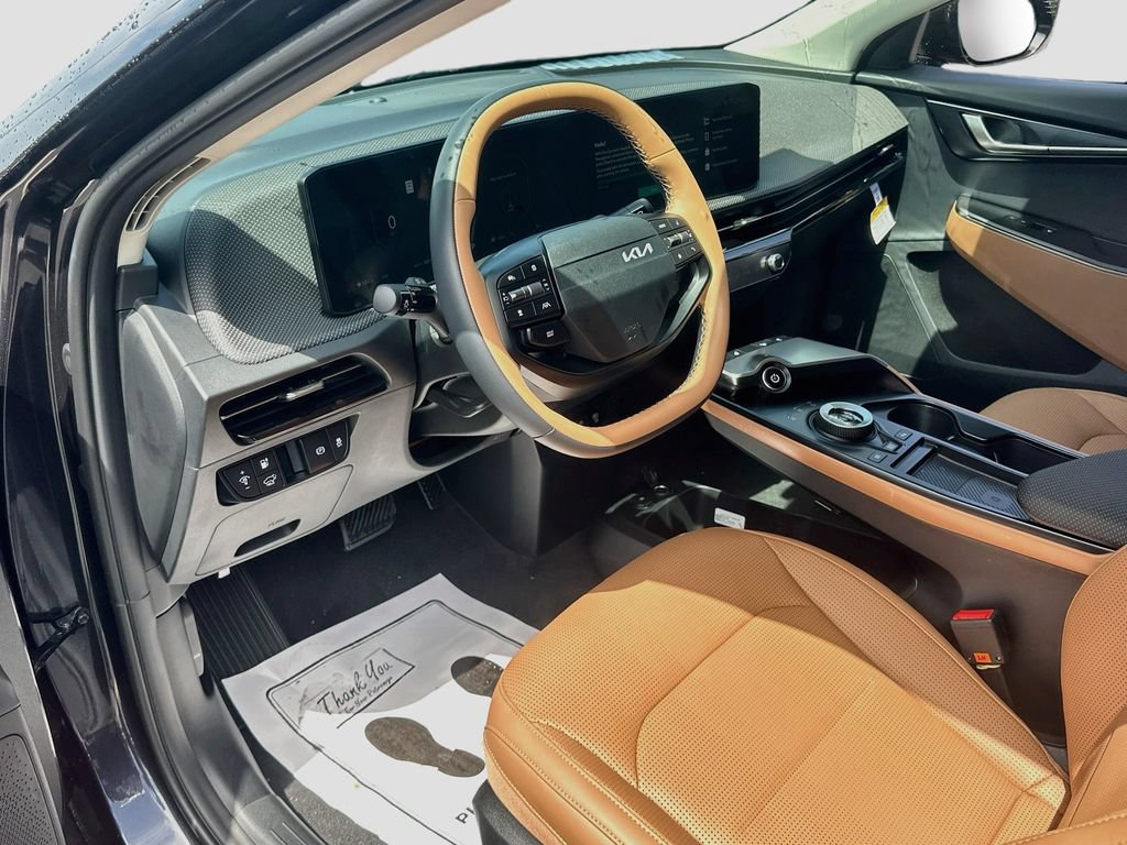 New 2026 Kia EV6 Wind RWD image 9