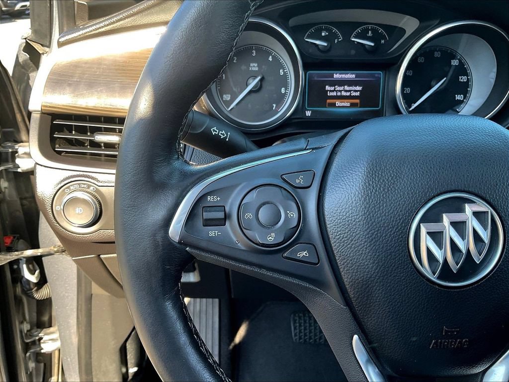 Used 2020 Buick Envision Essence AWD/4WD image 13
