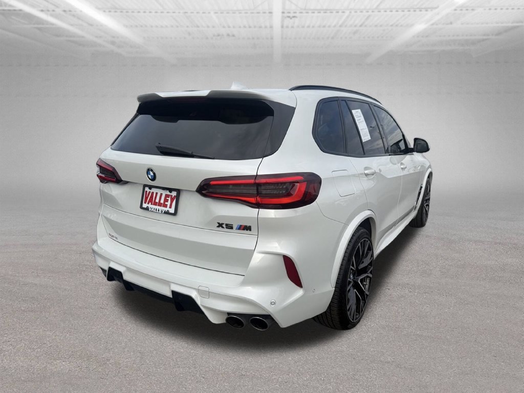 Used 2021 BMW X5 M w/ Executive Package AWD/4WD image 4