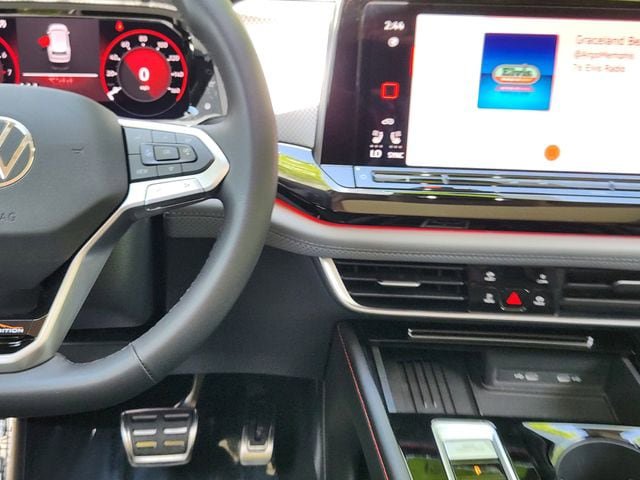 New 2026 Volkswagen Atlas Peak Edition AWD/4WD image 27