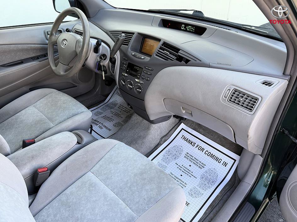 Used 2002 Toyota Prius FWD image 12