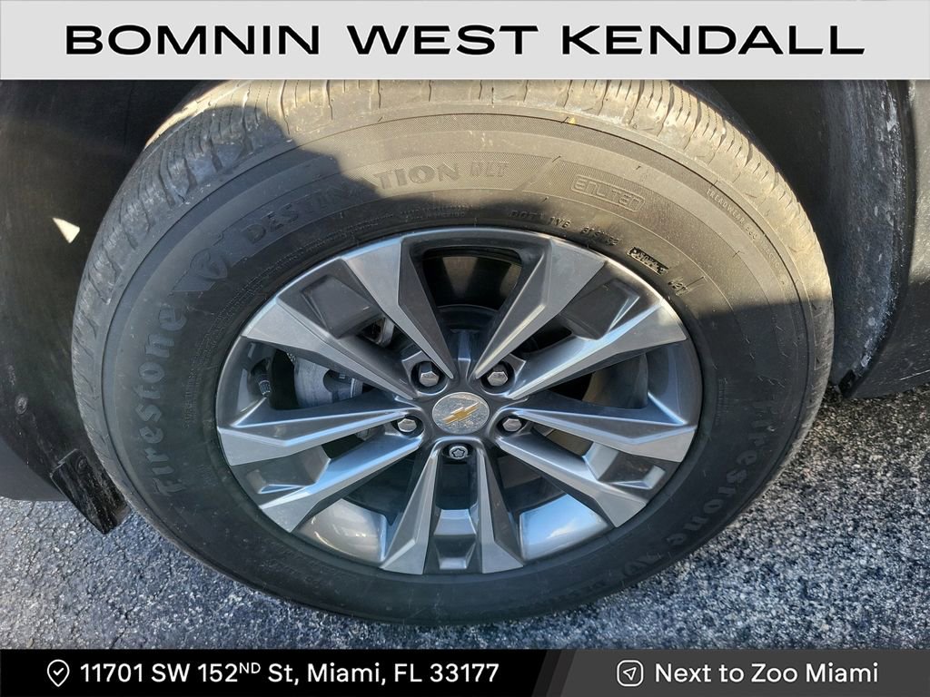 Used 2025 Chevrolet Equinox LT w/ Safety and Technology Package image 6