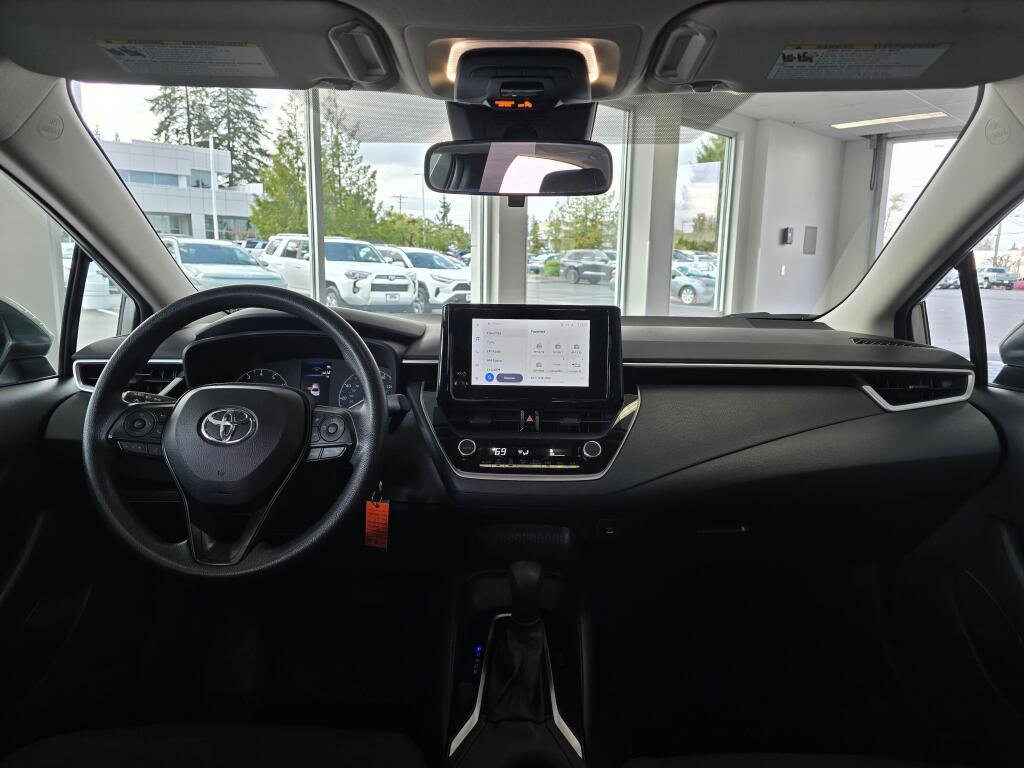 Used 2024 Toyota Corolla LE FWD image 24