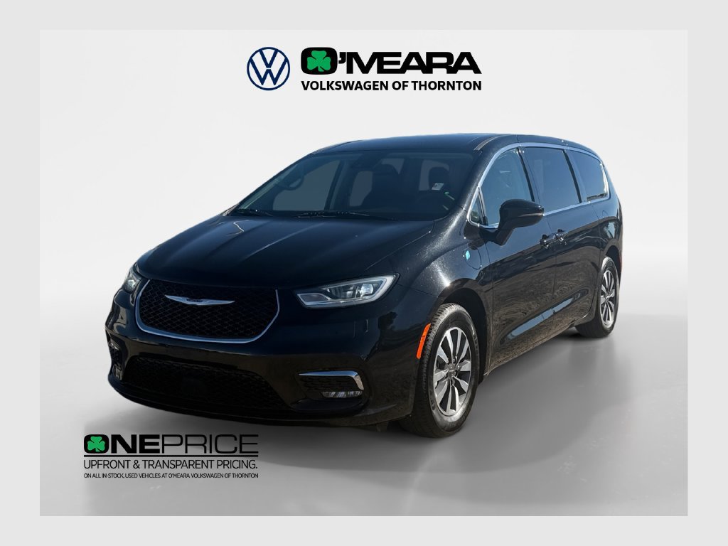 Used 2024 Chrysler Pacifica Limited